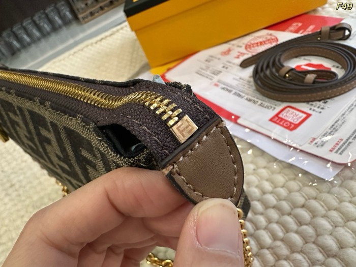 超奇跡の入荷☆ フェンディ 激安偽物 2026SS レディース ショルダーバック