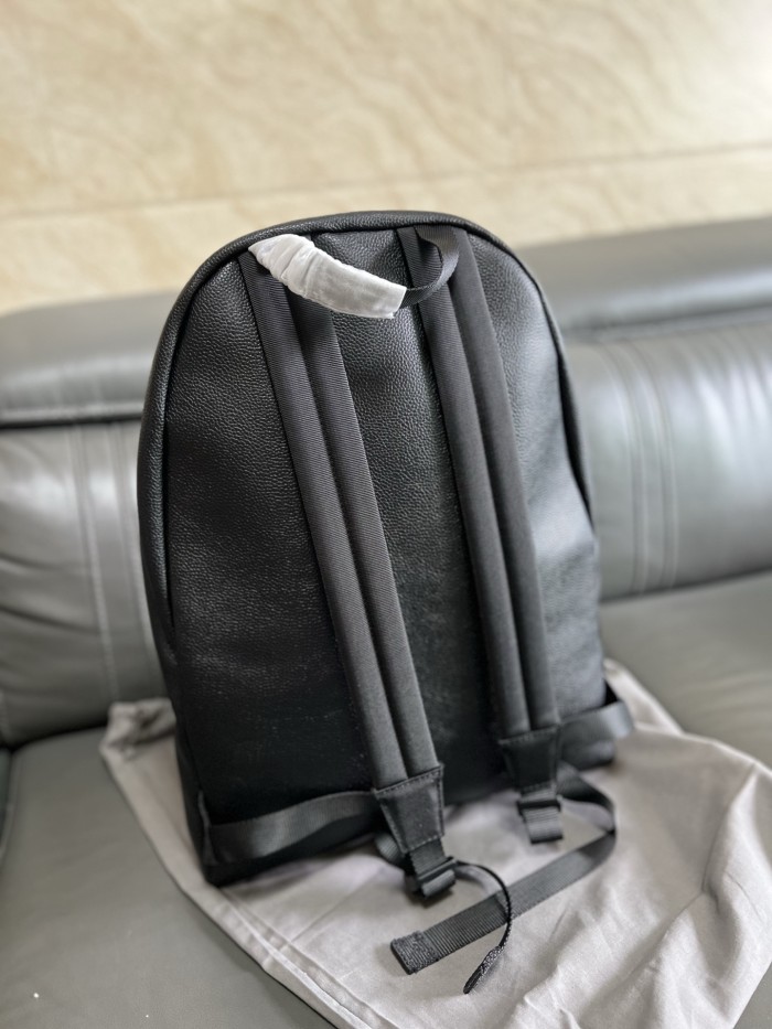 日本未入荷 バレンシアガ スーパーコピー 2026SS メンズ リュックバック