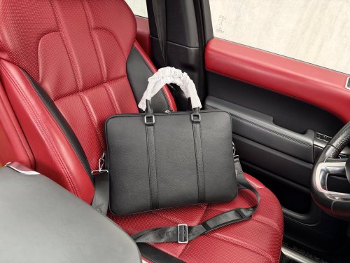 【話題商品！】プラダ 偽物通販 2026SSメンズ ハンドバック
