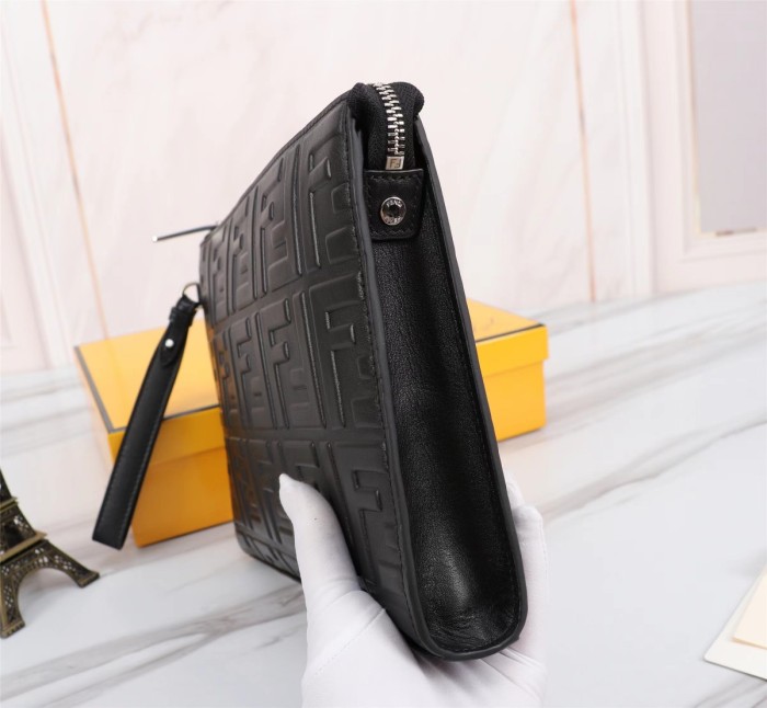 超奇跡の入荷☆ フェンディ コピーおすすめ 2026SS メンズ ハンドバック
