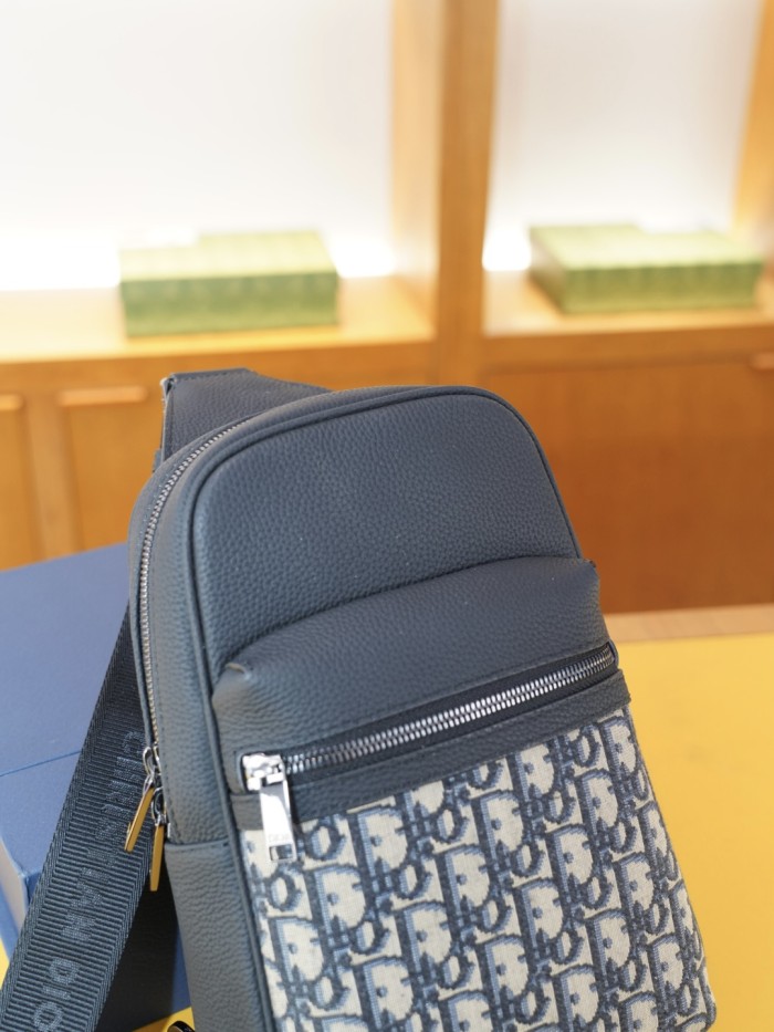 日本未入荷 ディオール n級品 2026SS  メンズ 胸ポケット