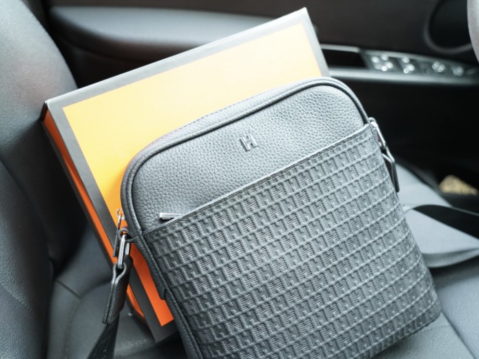 超奇跡の入荷☆ エルメス n級品 2026SSメンズ ショルダーバック