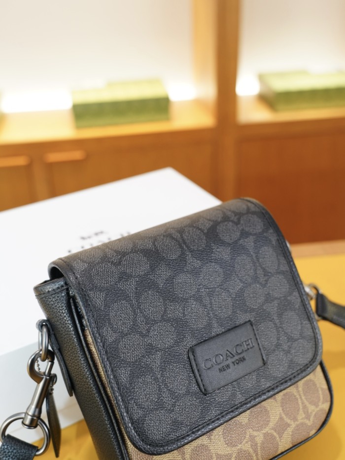 【話題商品！】 コーチ コピーおすすめ 2026SS メンズ ショルダーバッグ