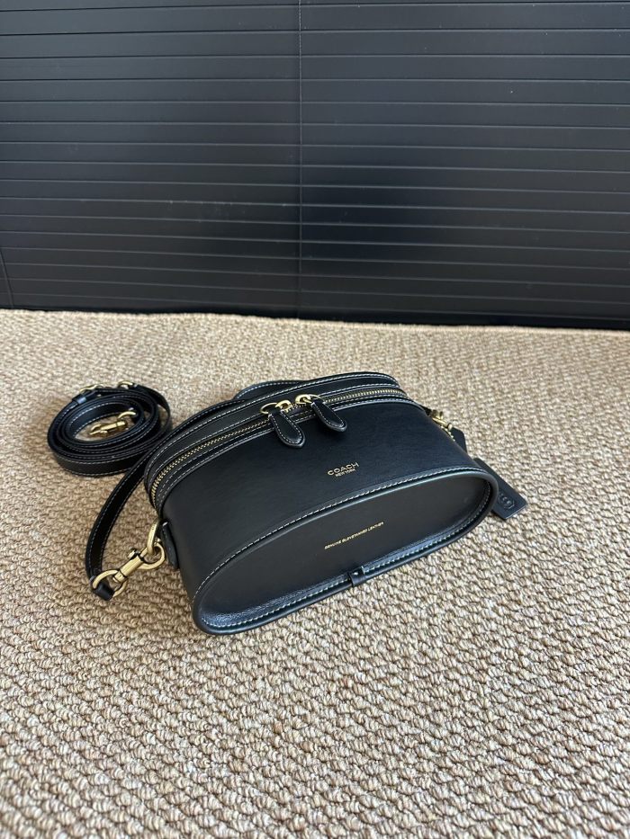 超奇跡の入荷☆ コーチ n級品 2026SS レディース ショルダーバッグ