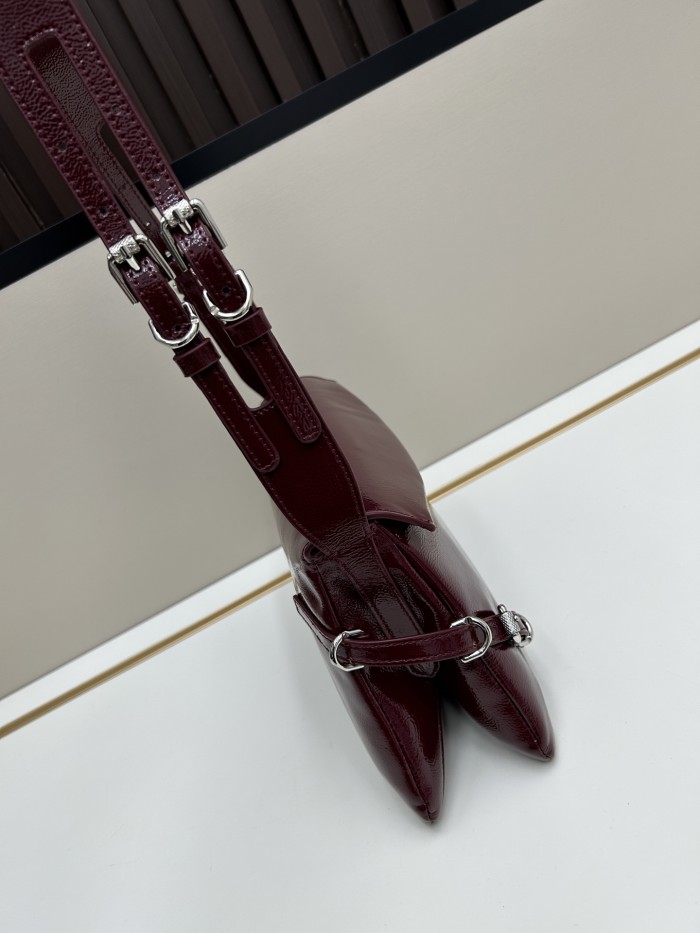 【限定】ジバンシィ 激安通販 2026SS レディース ショルダーバック