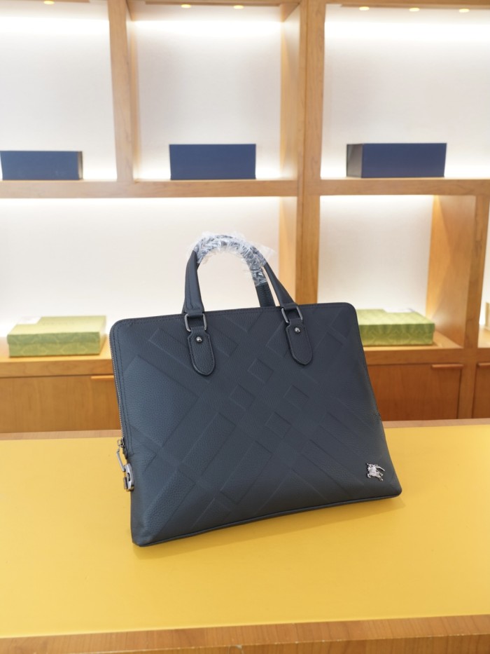 超奇跡の入荷☆ バーバリー n級品 2026SS メンズ ハンドバック