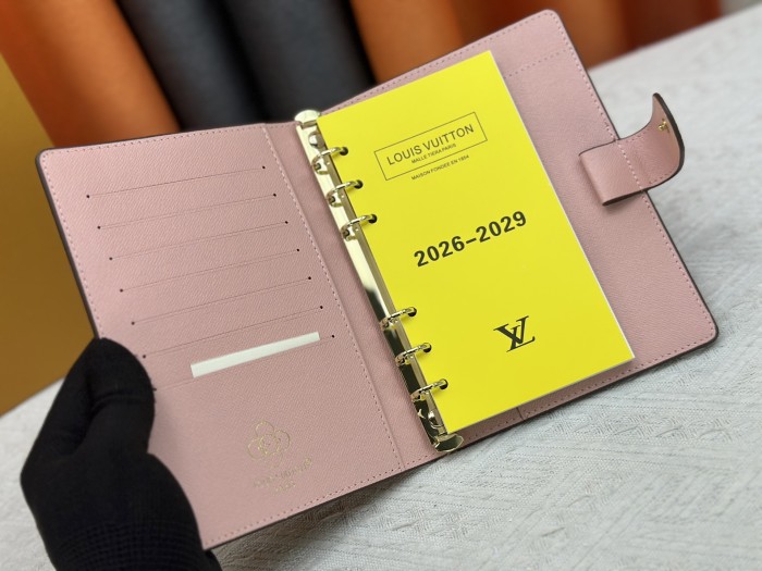 大人気 ルイヴィトン n級品 2026SS メンズ 短財布