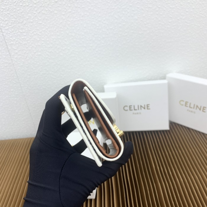 超奇跡の入荷☆ セリーヌ 激安通販 2026SS レディース 短財布