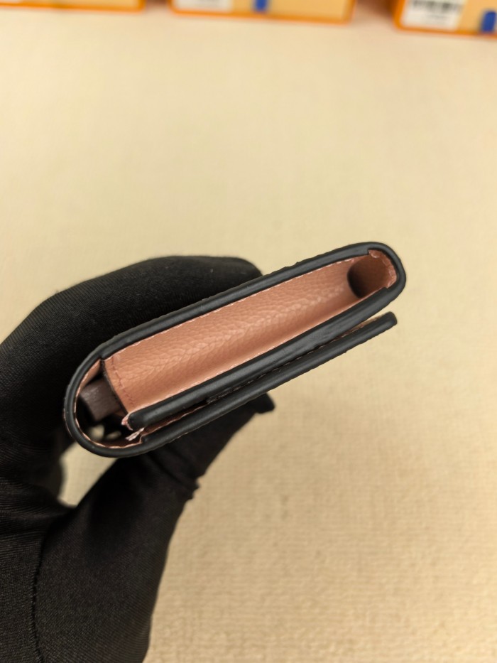 稀少 ルイヴィトン コピーおすすめ 2026SS レディース 短財布