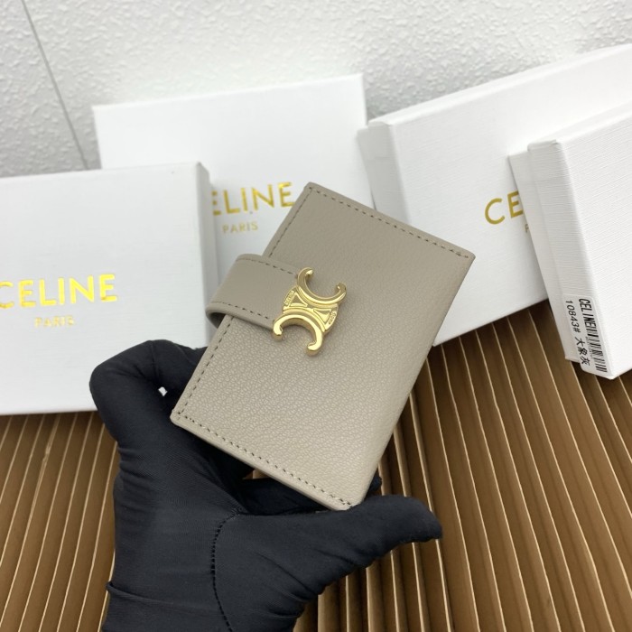 超奇跡の入荷☆ セリーヌ コピーおすすめ 2026SS レディース 短財布