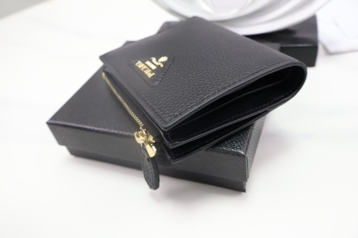 超奇跡の入荷☆ プラダ n級品 2026SS レディース 短財布