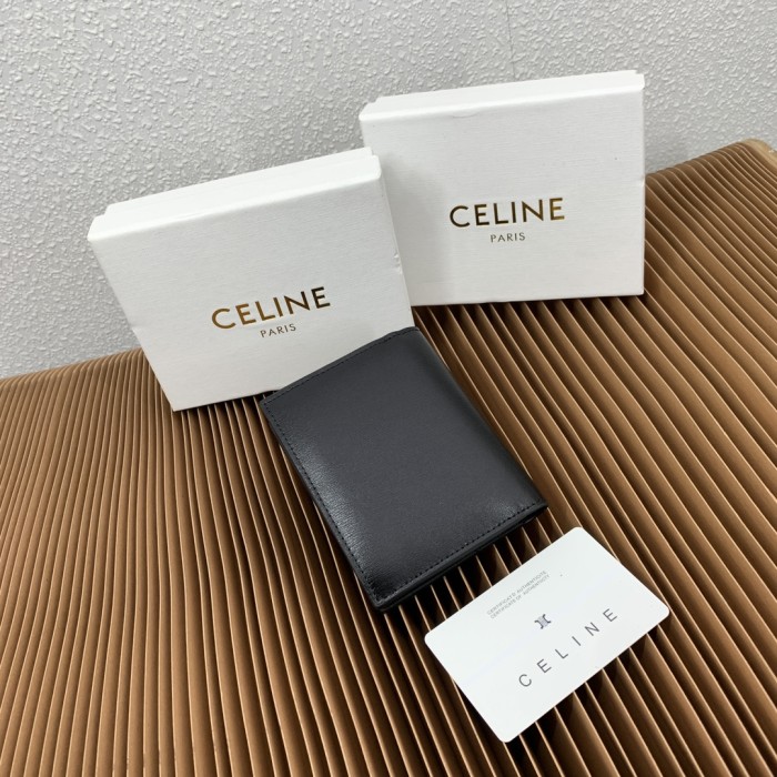 【話題商品！】 セリーヌ 激安偽物 2026SS レディース 短財布