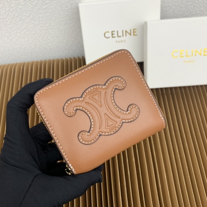 入手困難 セリーヌ n級品 2026SS レディース 短財布