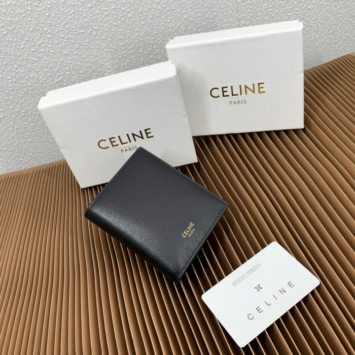 【話題商品！】 セリーヌ 激安偽物 2026SS レディース 短財布