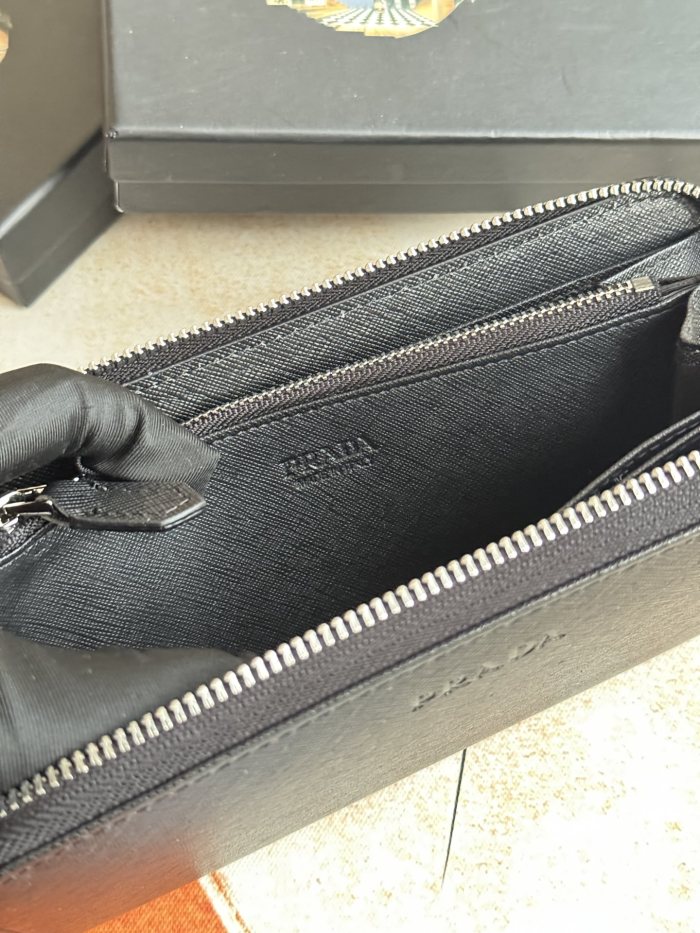 稀少 プラダ n級品 2026SS レディース 長財布