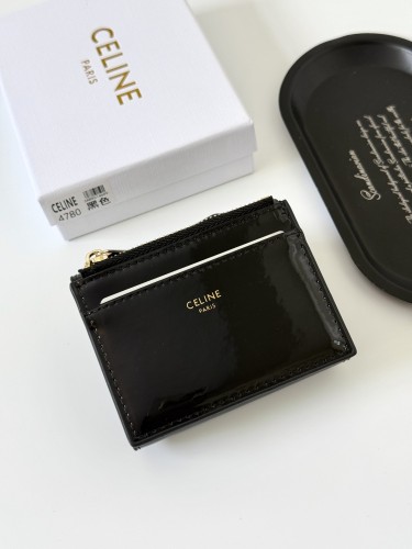 日本未入荷 セリーヌ コピー 2026SS レディース 短財布
