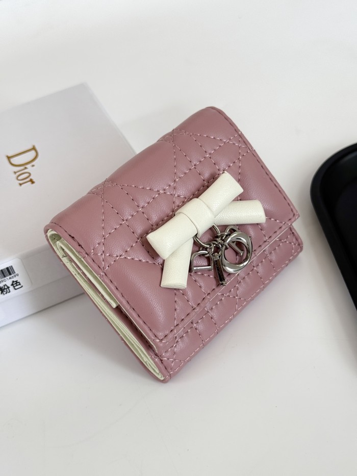 使い勝手良し ディオール n級品 2026SS レディース 短財布