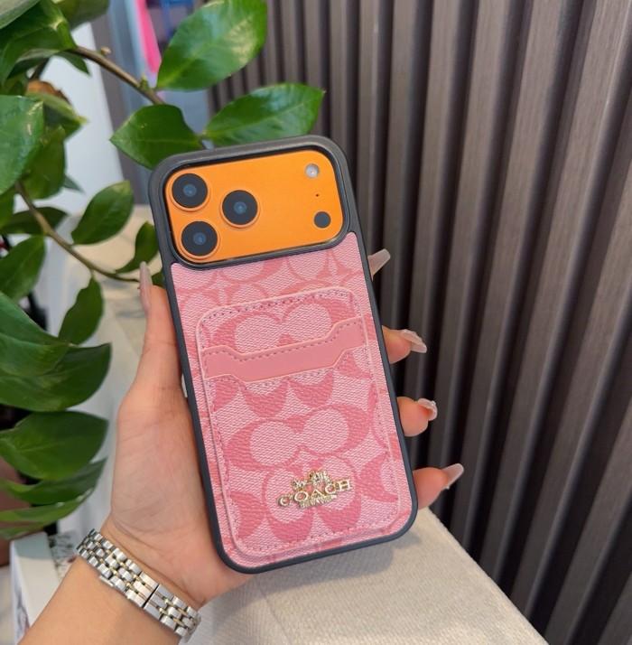 【限定】 コーチ コピー 2026SSのカードケース付きスマホケース
