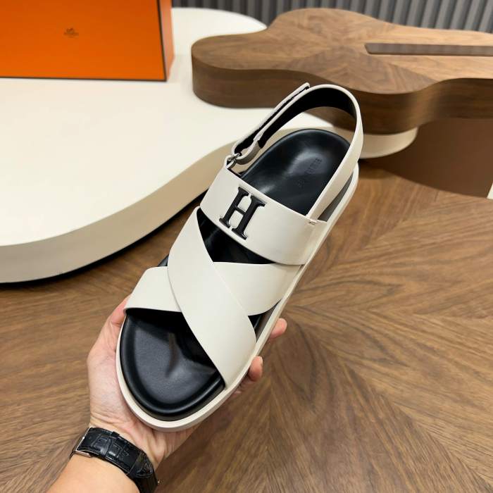 稀少 エルメス コピー 2026SS メンズ サンダル