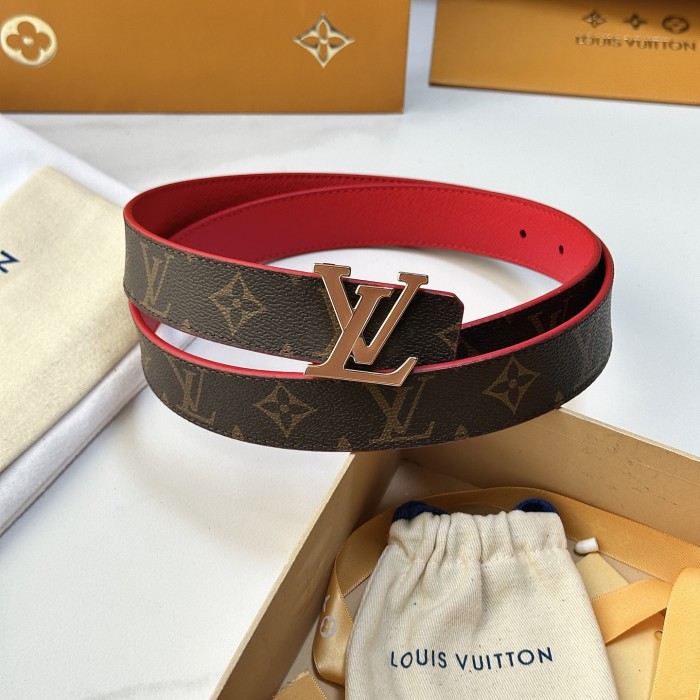 超話題! Louis Vuittonルイヴィトン n級品 2026SS レディース ベルト