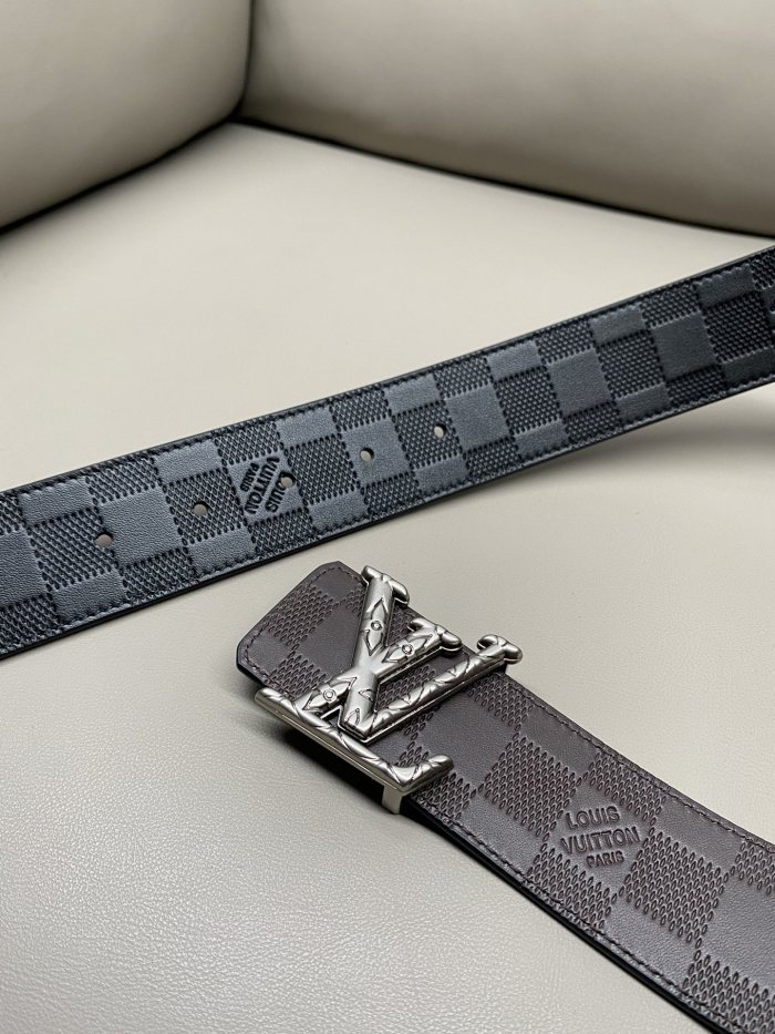 超奇跡の入荷☆ Louis Vuittonルイヴィトン n級品 2026SS メンズ ベルト