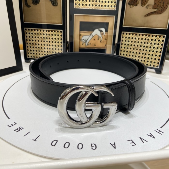 日本未入荷 Gucci グッチ n級品 2026SS メンズ ベルト