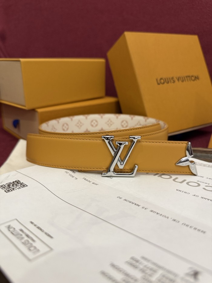 日本未入荷 Louis Vuittonルイヴィトン 偽物通販 2026SS レディース ベルト