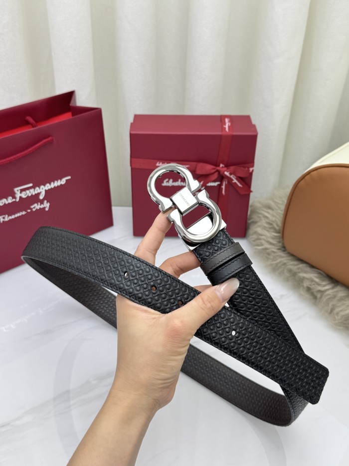 超話題! Ferragamoフェラガモ n級品 2026SS ベルト