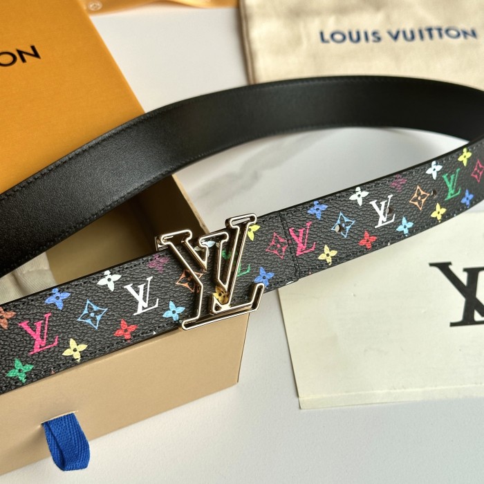 入手困難 Louis Vuittonルイヴィトン スーパーコピー 2026SS レディース ベルト