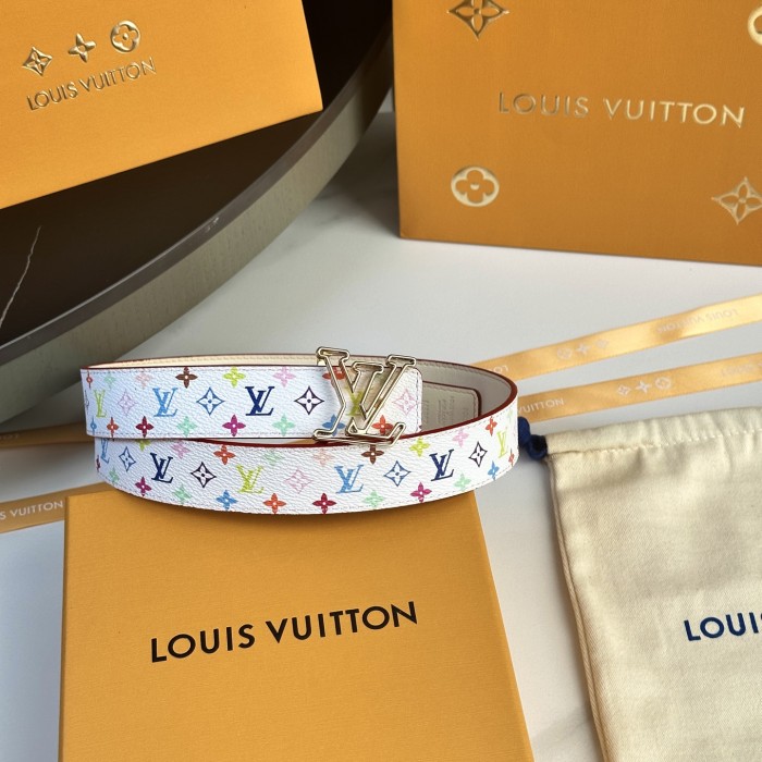 高品質 Louis Vuittonルイヴィトン 激安偽物 2026SS レディース ベルト