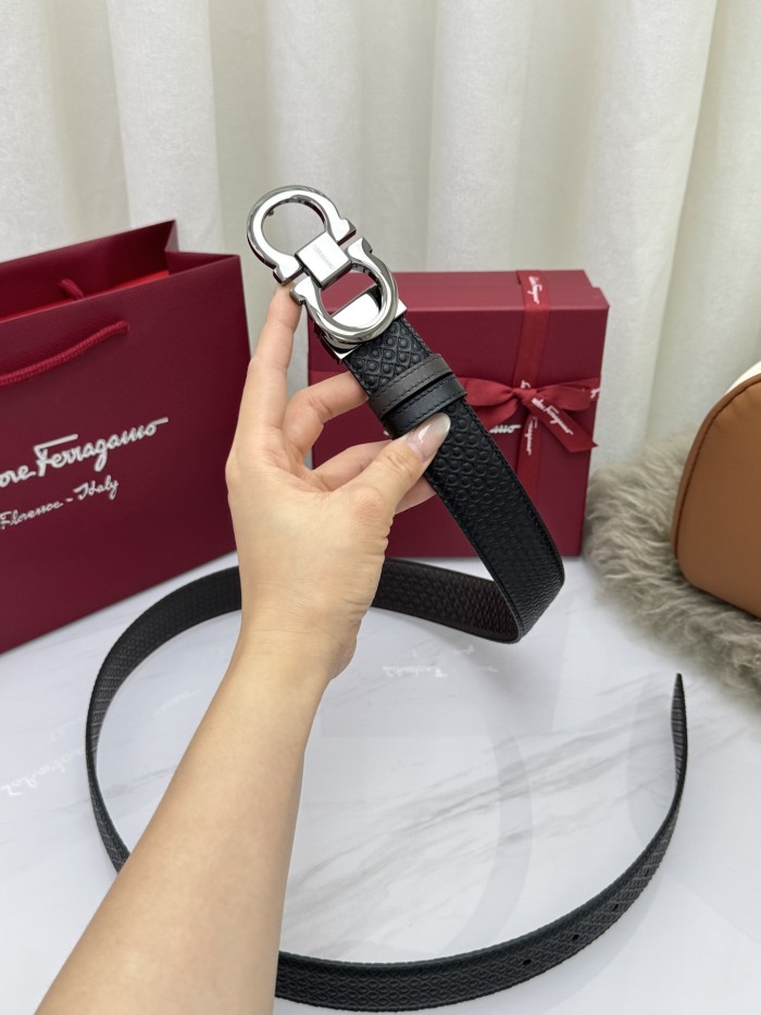 超話題! Ferragamoフェラガモ n級品 2026SS ベルト