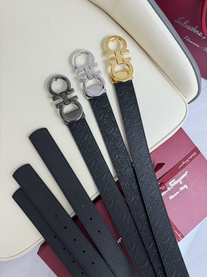 追跡付 Ferragamoフェラガモ n級品 2026SS ベルト