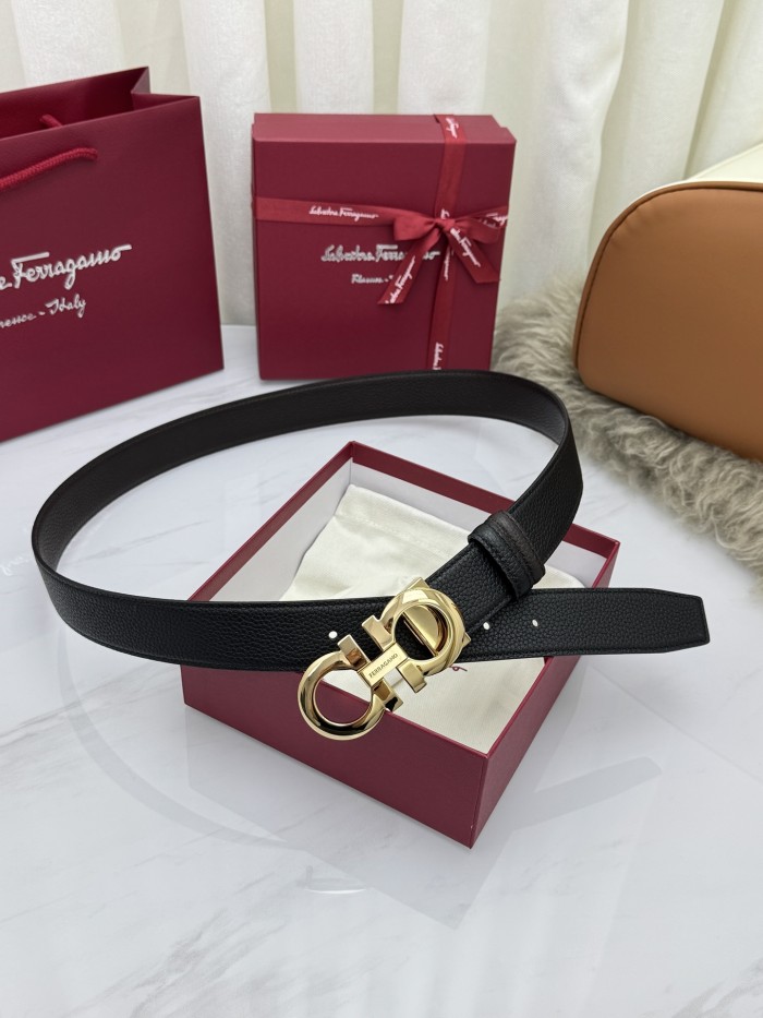 入手困難 Ferragamoフェラガモ n級品 2026SS ベルト
