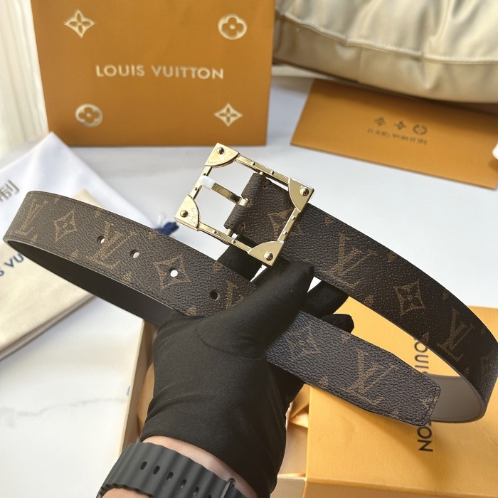 大人気 Louis Vuittonルイヴィトン コピーおすすめ 2026SS メンズ ベルト
