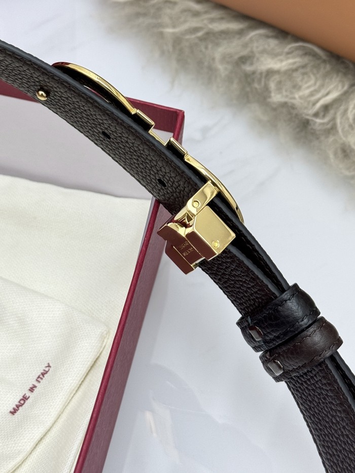 入手困難 Ferragamoフェラガモ n級品 2026SS ベルト