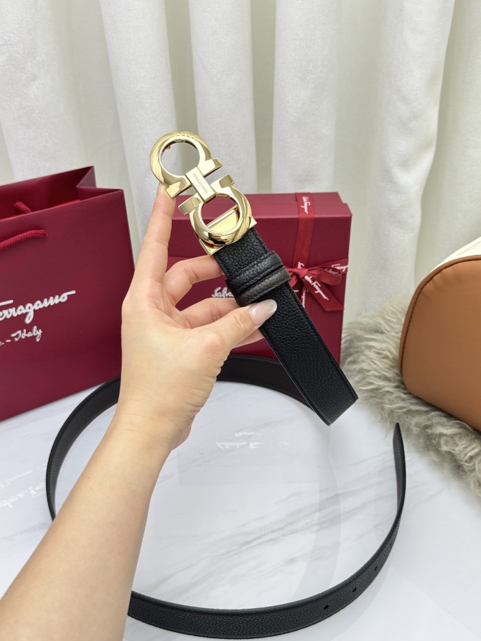 入手困難 Ferragamoフェラガモ n級品 2026SS ベルト