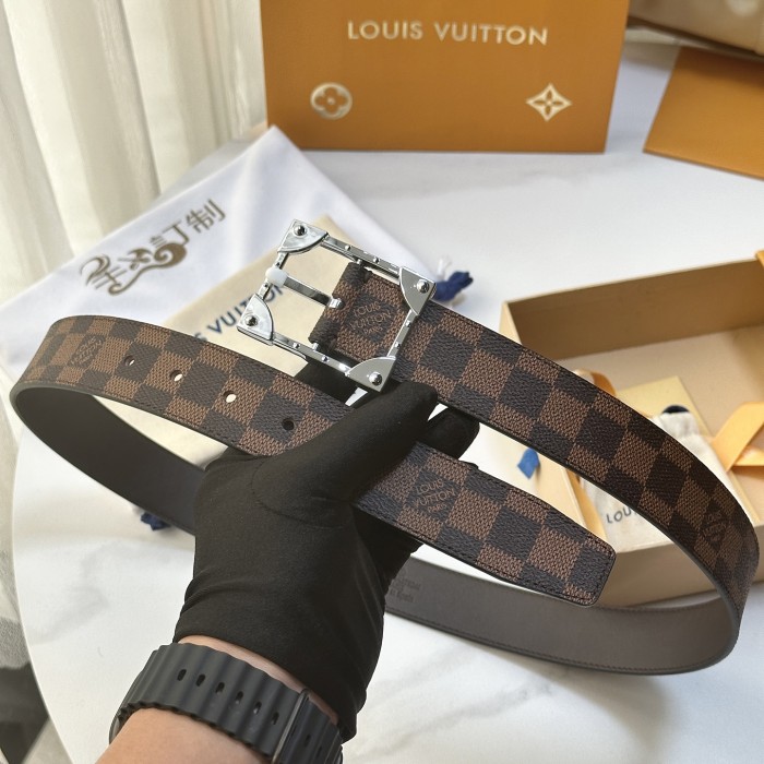 稀少 Louis Vuittonルイヴィトン 偽物通販 2026SS メンズ ベルト