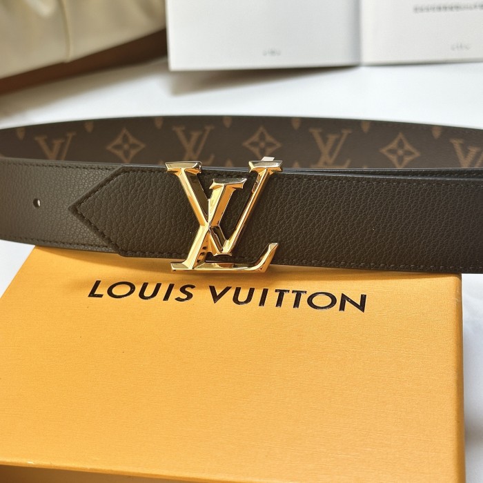 追跡付 Louis Vuittonルイヴィトン 激安偽物 2026SS メンズ ベルト