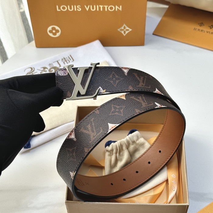 超奇跡の入荷☆ Louis Vuittonルイヴィトン コピーおすすめ 2026SSメンズ ベルト