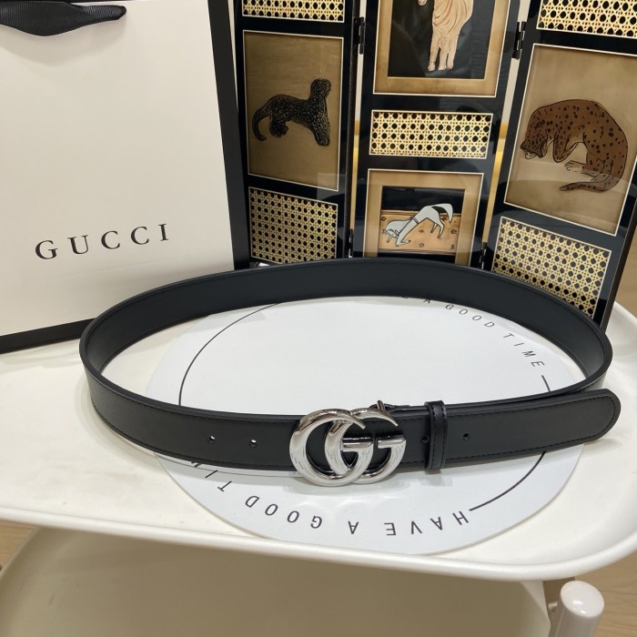 日本未入荷 Gucci グッチ n級品 2026SS メンズ ベルト