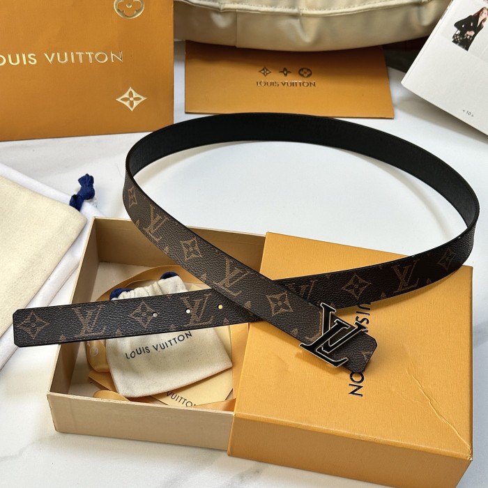 高品質 Louis Vuittonルイヴィトン 激安偽物 2026SS レディース ベルト