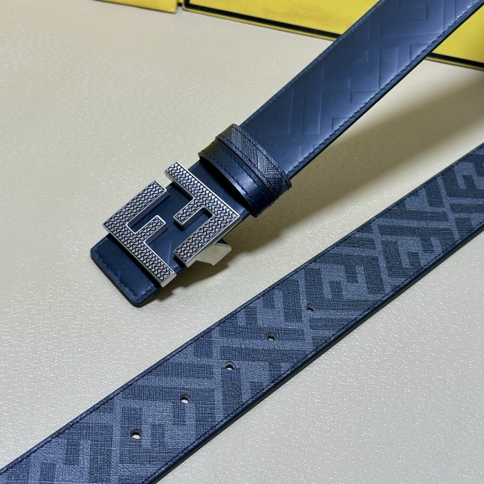 入手困難 Fendi フェンディコピー 2026SS メンズ ベルト