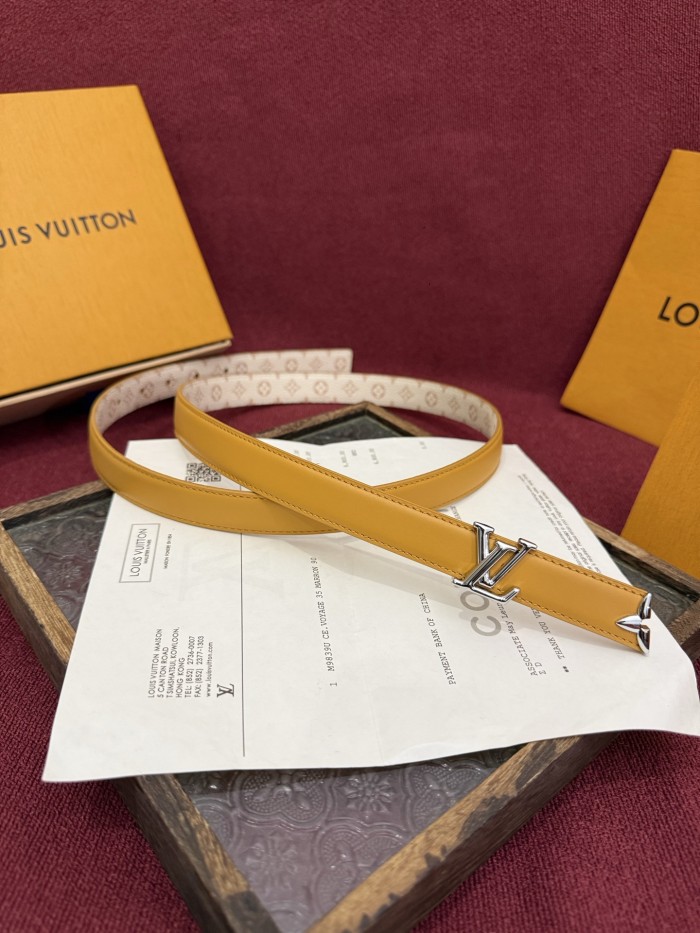 稀少 Louis Vuittonルイヴィトン 激安偽物 2026SS レディース ベルト