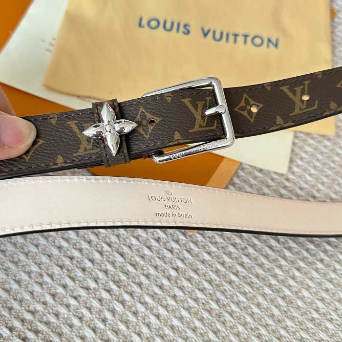 超奇跡の入荷☆ Louis Vuittonルイヴィトン コピーおすすめ 2026SS レディース ベルト