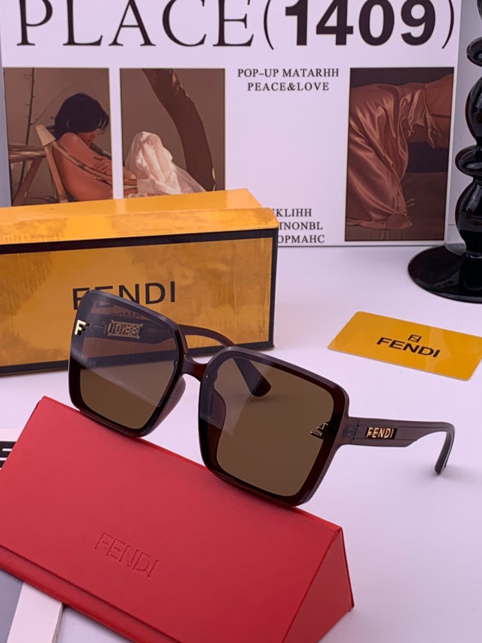 超奇跡の入荷☆ フェンディ n級品 2026SS サングラス