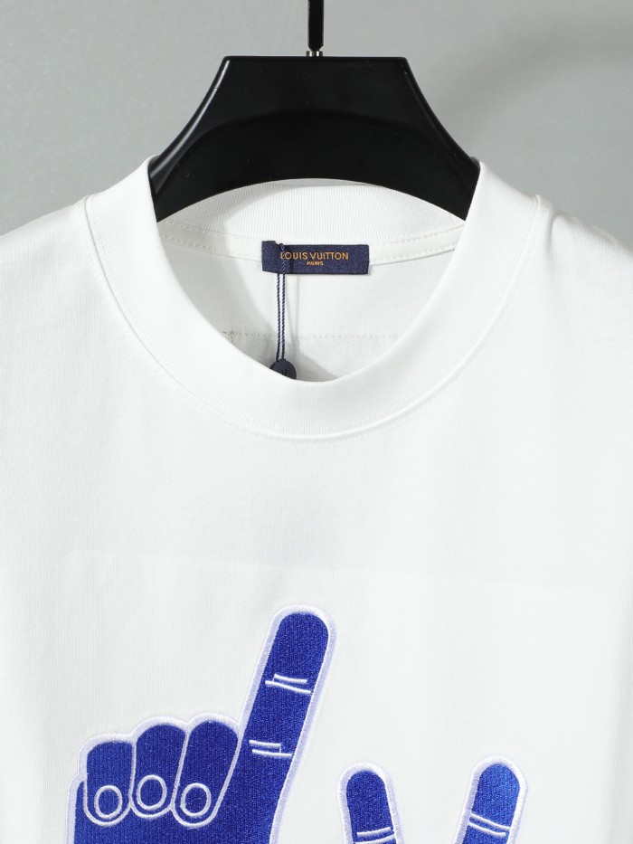 超奇跡の入荷☆ ルイヴィトン コピー 2026SS 半袖Tシャツ