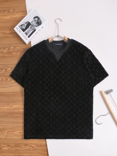 ★超人気 ルイヴィトン n級品 2026SS 刺繍柄ラウンドネック半袖Tシャツ