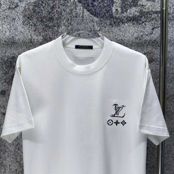 累積売上総額第１位！ ルイヴィトン スーパーコピー 2026SS 半袖Tシャツ