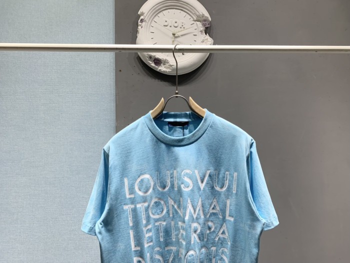 【話題商品！】 ルイヴィトン 激安偽物 2026SS カラーリング半袖Tシャツ