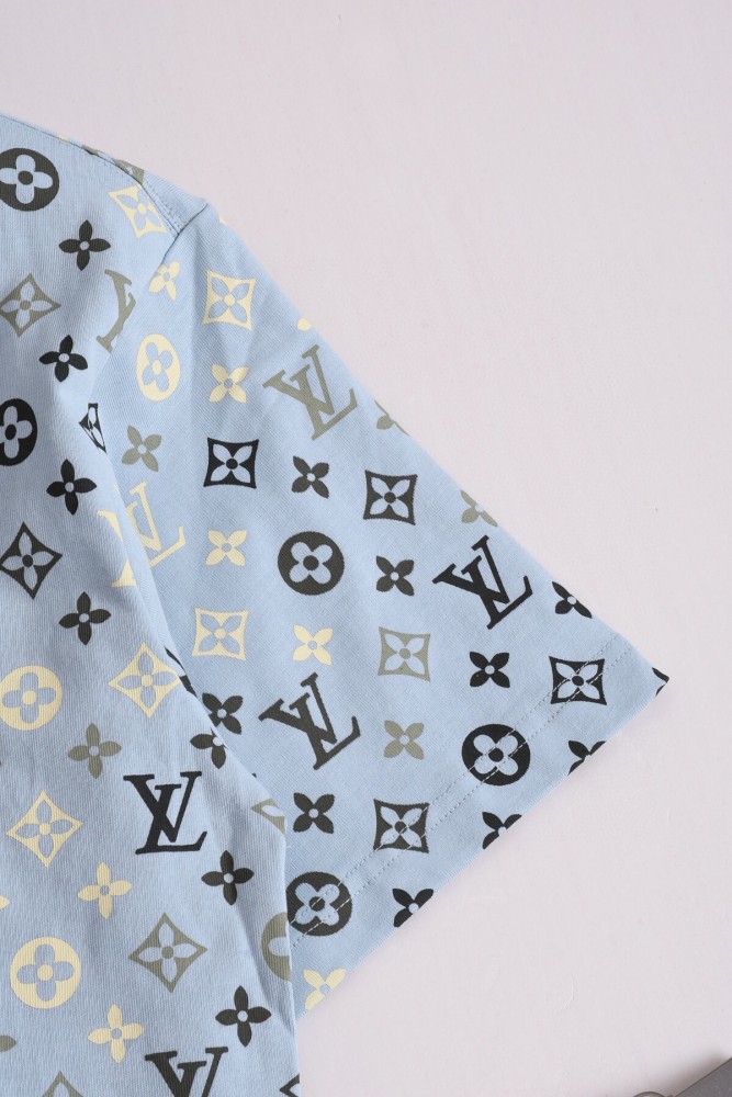 【話題商品！】 ルイヴィトン n級品 2026SS 老花満印ロゴ丸首半袖Tシャツ